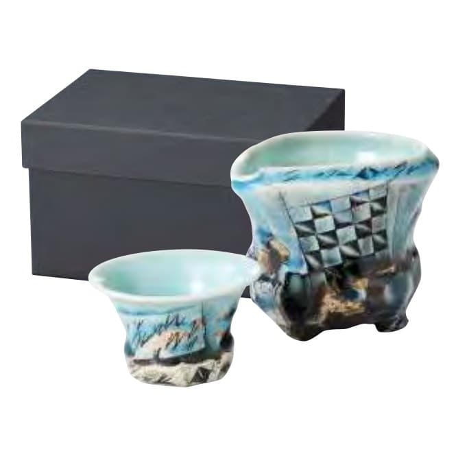 Kakurin Kiln Cold Sake Set – Celadon Incised